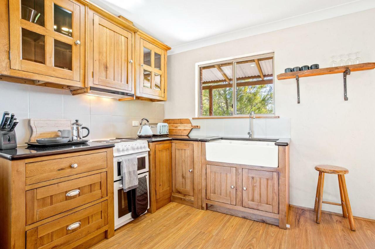 Braeside Cabin Two Alphitonia Central Tilba Экстерьер фото
