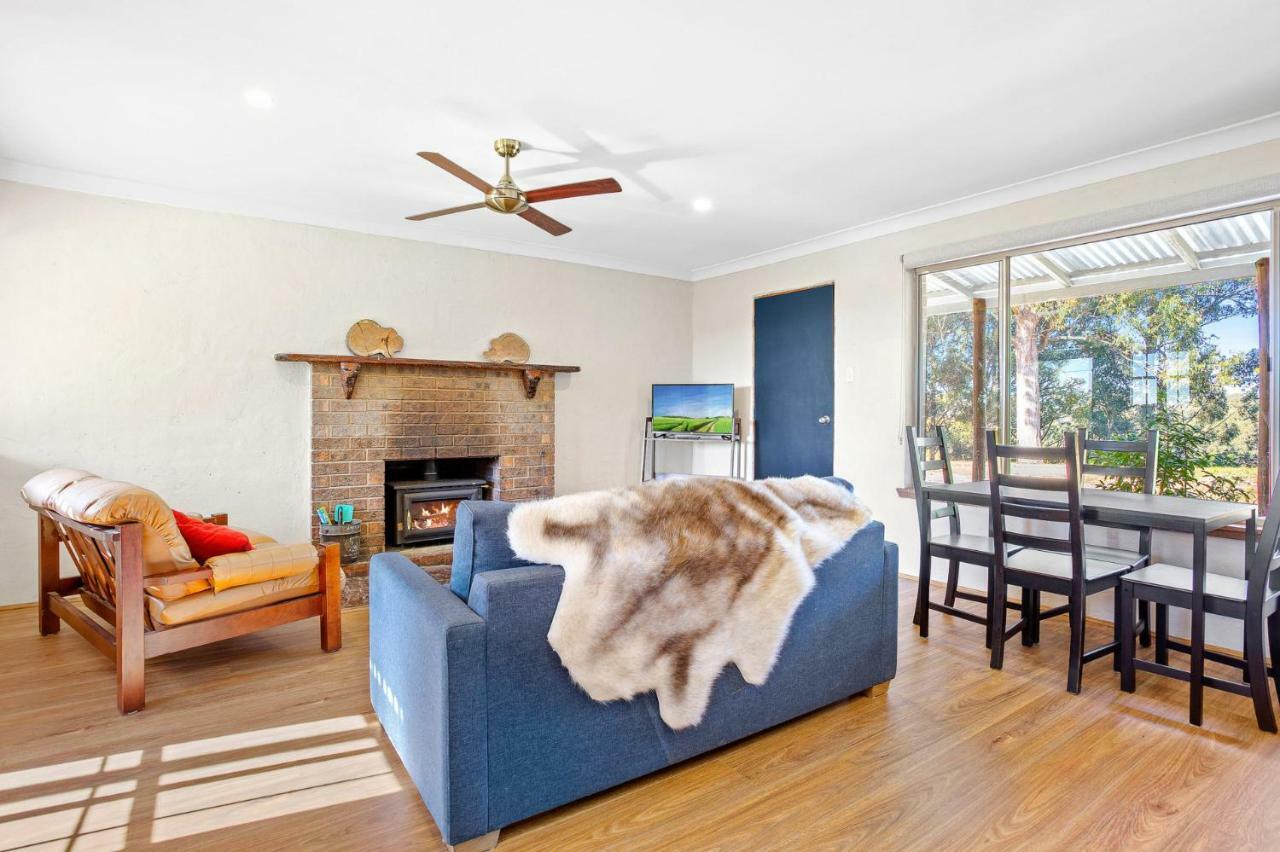 Braeside Cabin Two Alphitonia Central Tilba Экстерьер фото